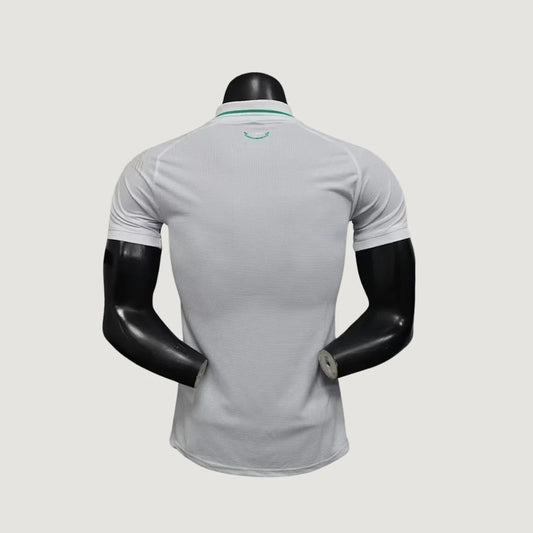 Pays de Galles – Maillot Extérieur Coupe du Monde 2026 – Blanc, Vert, Or Ma boutique