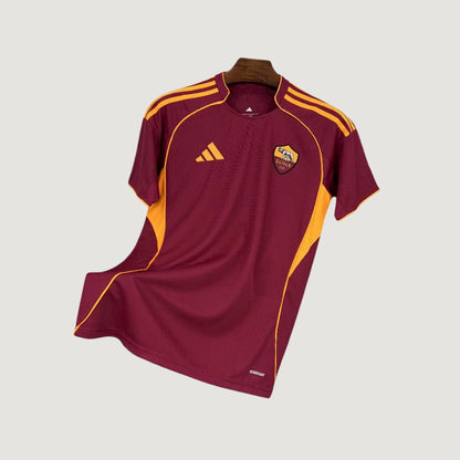 Maillot de foot rouge et jaune AS Roma, logo sur la poitrine, design adidas tendance