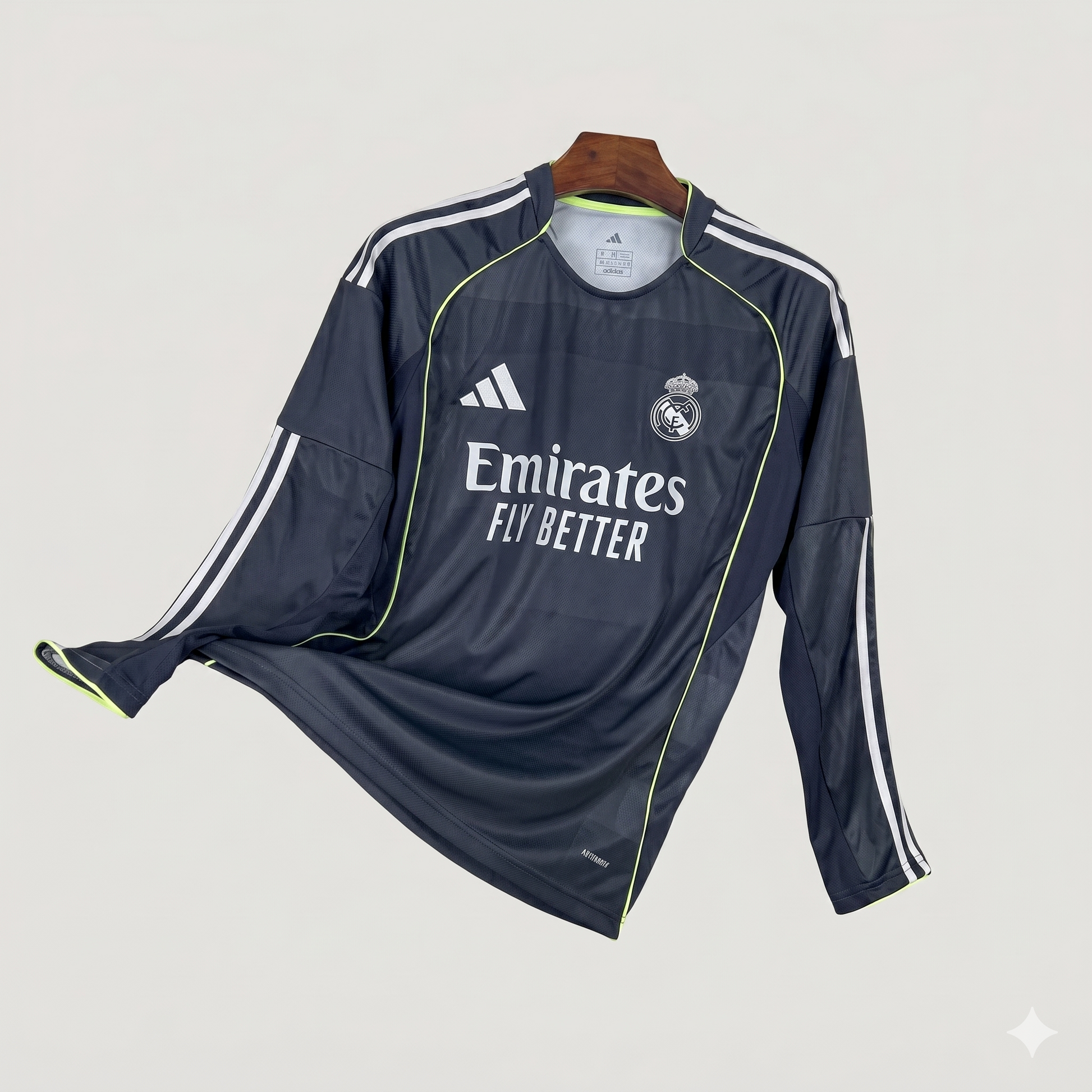 Real Madrid – Maillot Extérieur 2025/26 – Noir (Manches Longues) Ma boutique