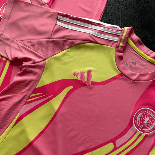 Écosse – Maillot Extérieur ( Féminine ) 2025/26 – Rose Ma boutique