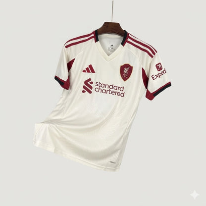 Liverpool FC – Maillot Extérieur 25/26 – Blanc, Bordeaux Ma boutique